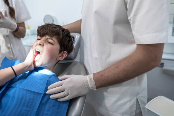 Best Emergency Dental Services for Seniors in Vicksburg, MI